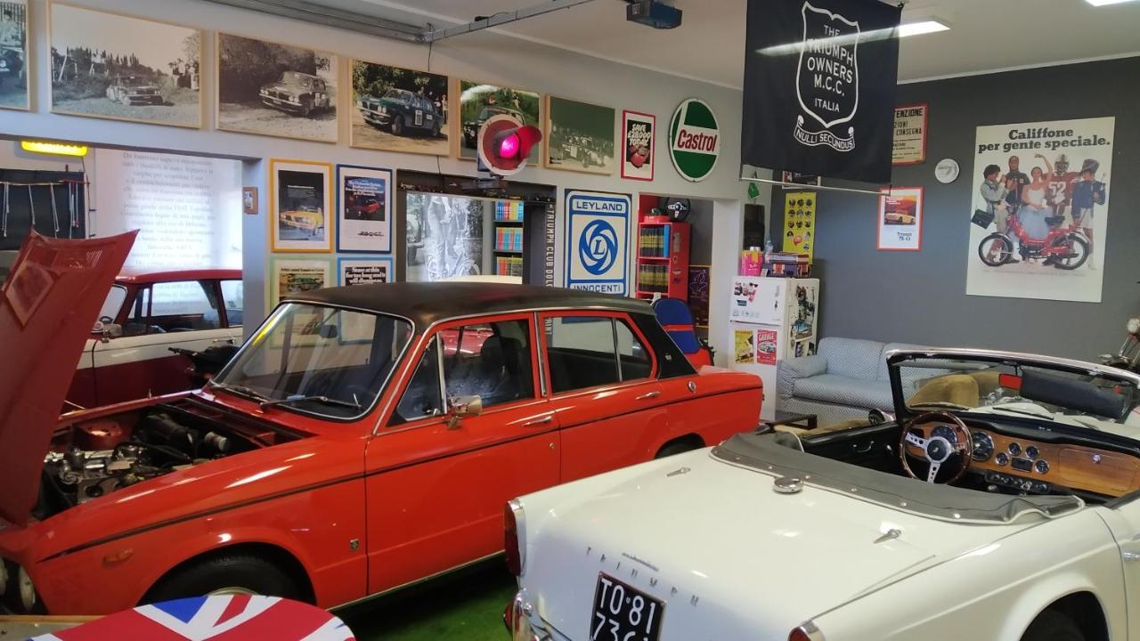 Garage Con Camere П'єве-ді-Соліго Екстер'єр фото